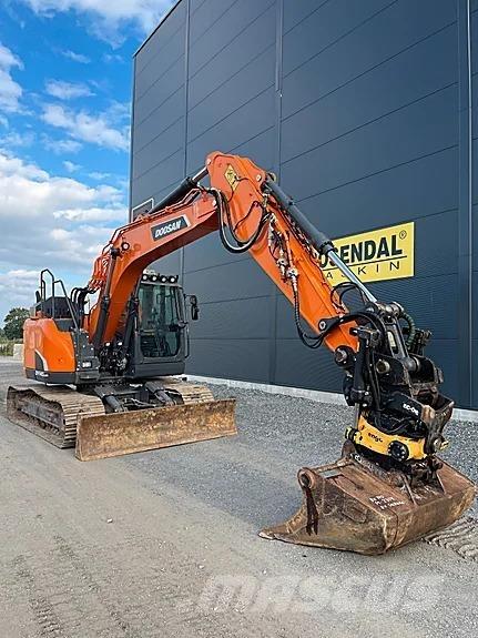 Doosan DX140LCR-5 Raupenbagger
