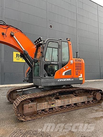 Doosan DX235LCR-5 Raupenbagger