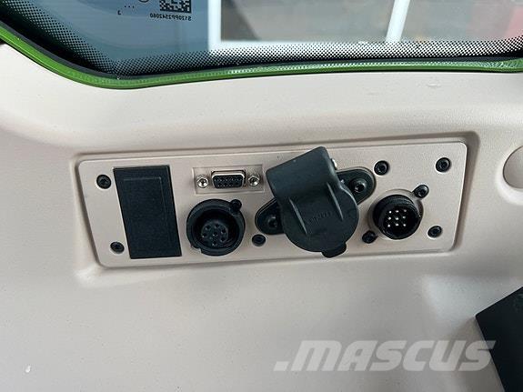 Fendt 211 Profi+ Traktoren