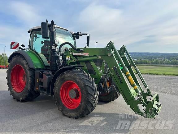 Fendt 724 VARIO Traktoren