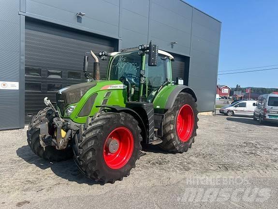 Fendt 724 VARIO Traktoren