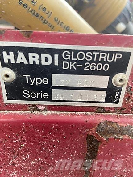 Hardi LZY 800 Selbstfahrende Sprühgeräte