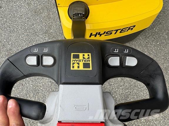 Hyster S1.2 66210 Diesel Stapler