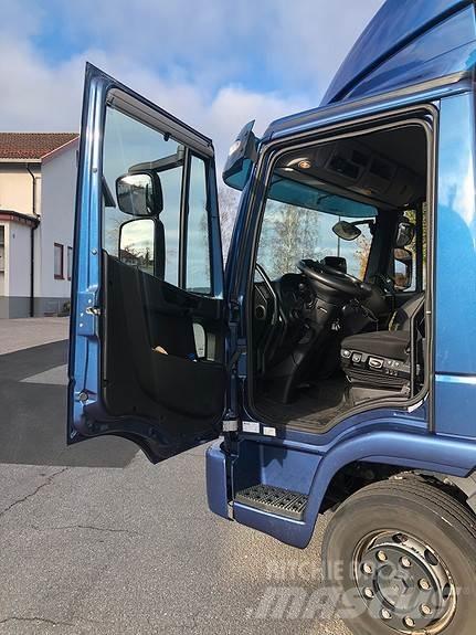 Iveco 120ELG Kastenaufbau