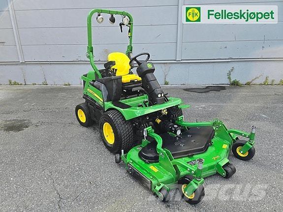 John Deere 1580 Sonstige Kommunalmaschinen