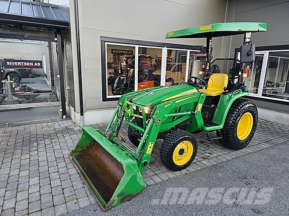 John Deere 3038E Traktoren