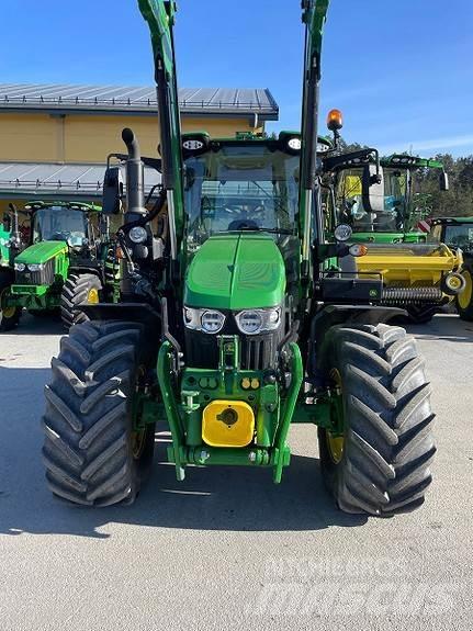 John Deere 6120M Traktoren