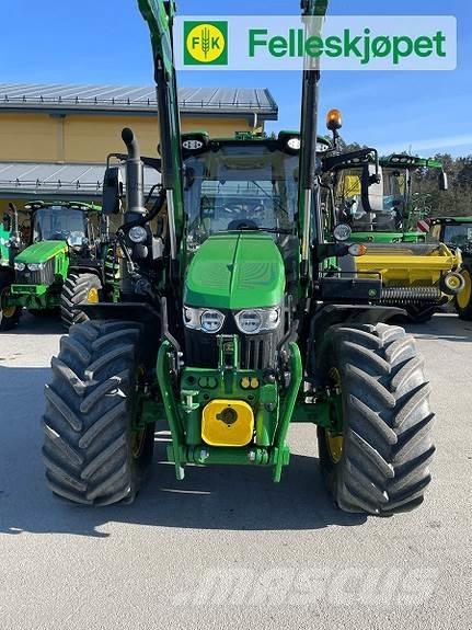 John Deere 6120M Traktoren