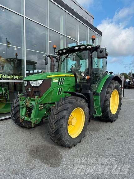John Deere 6125R Traktoren
