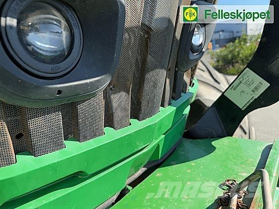 John Deere 6155R Traktoren