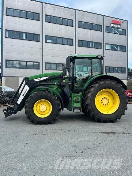 John Deere 6215 R Traktoren