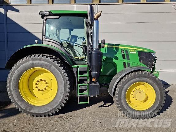 John Deere 6250R Traktoren