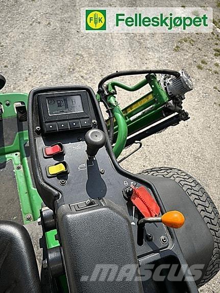 John Deere 7500A Sonstige Kommunalmaschinen