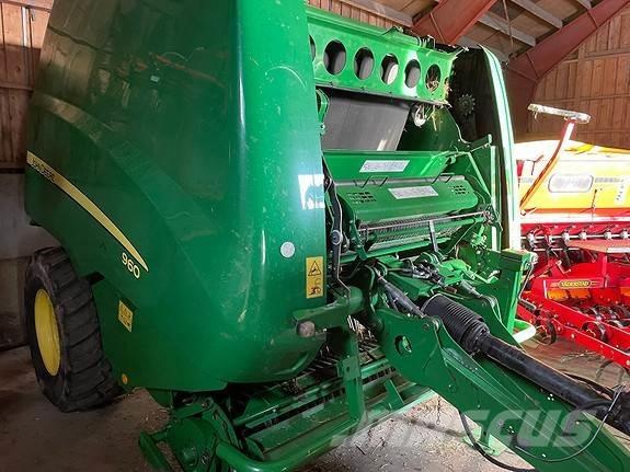 John Deere 960 Rundballenpressen
