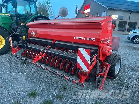 Kuhn Premia 4000 Mineraldüngerstreuer