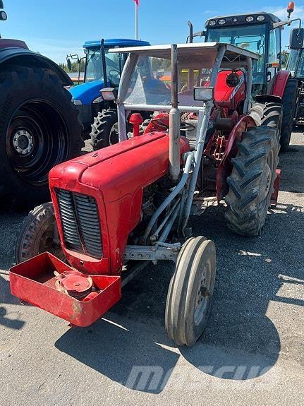 Massey Ferguson 35 Traktoren