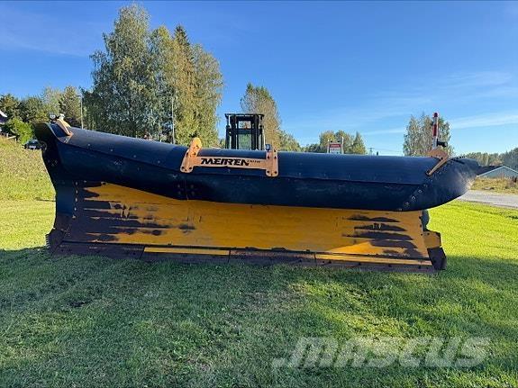 Meiren 2011 Schneeschilde und -pflüge