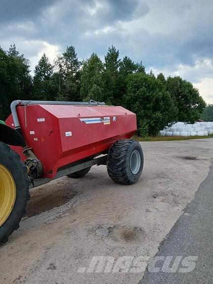 Moi GB-8 Mineraldüngerstreuer
