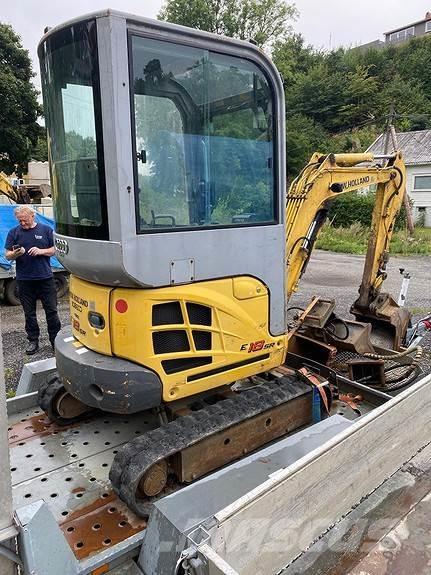 New Holland E18SR Minibagger < 7t
