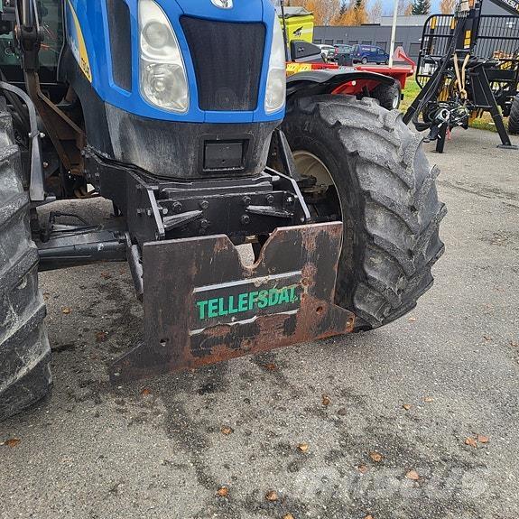 New Holland T6040 Traktoren