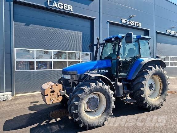New Holland TM165 Traktoren
