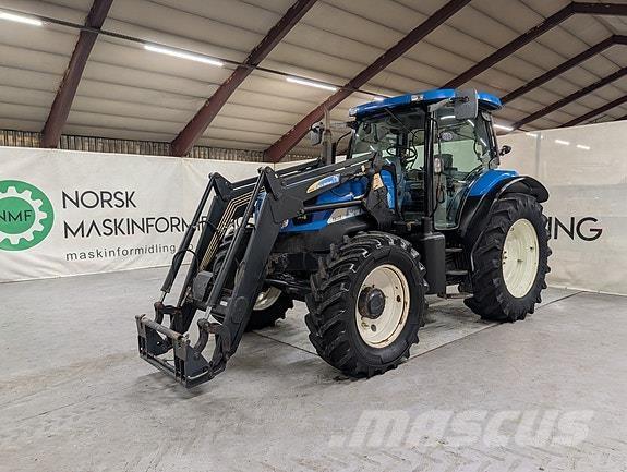 New Holland TS135A Traktoren