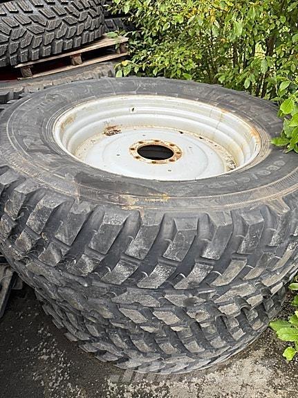 Nokian TRI2 Sonstige Landmaschinen
