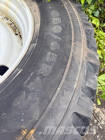 Nokian TRI2 Sonstige Landmaschinen