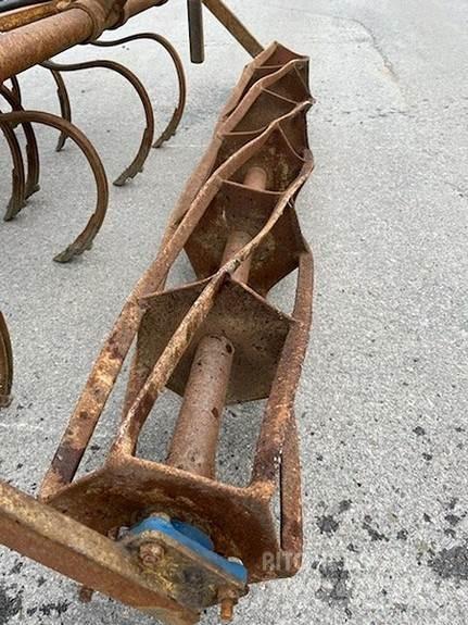 Potila 370 Sonstige Bodenbearbeitung