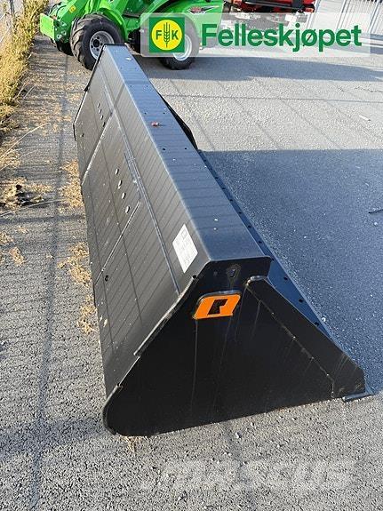 Quicke GM+ 240 Sonstige Landmaschinen