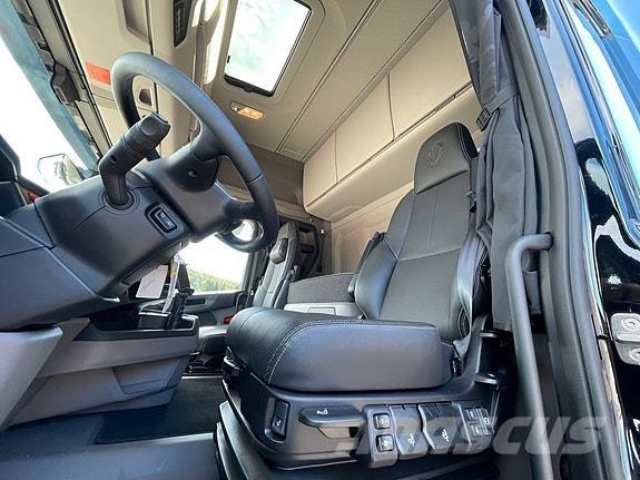 Scania R460A4X2LB Sattelzugmaschinen