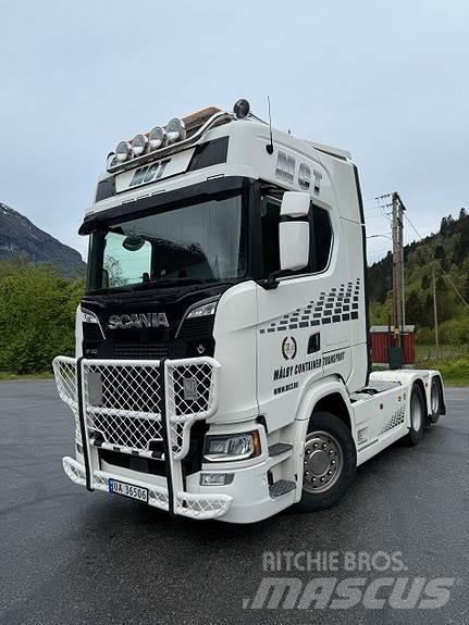 Scania S730 6x2 Sattelzugmaschinen