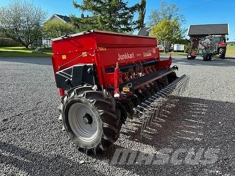 Simulta 2500LB Mineraldüngerstreuer
