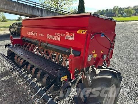 Simulta 2500LB Mineraldüngerstreuer