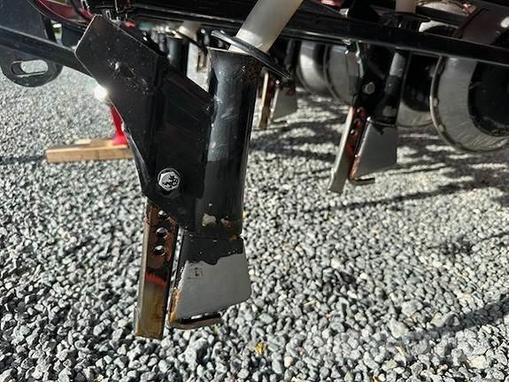 Simulta 2500LB Mineraldüngerstreuer