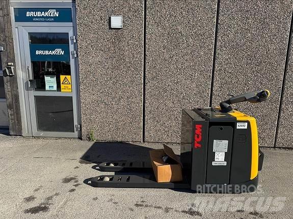 TCM PMR200 Diesel Stapler