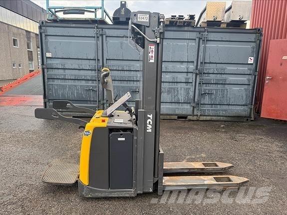TCM SRS 160 63472 Diesel Stapler