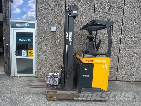 TCM UMS 160 60500 Diesel Stapler