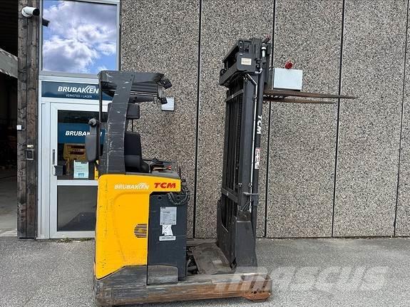 TCM UMS 160 60500 Diesel Stapler