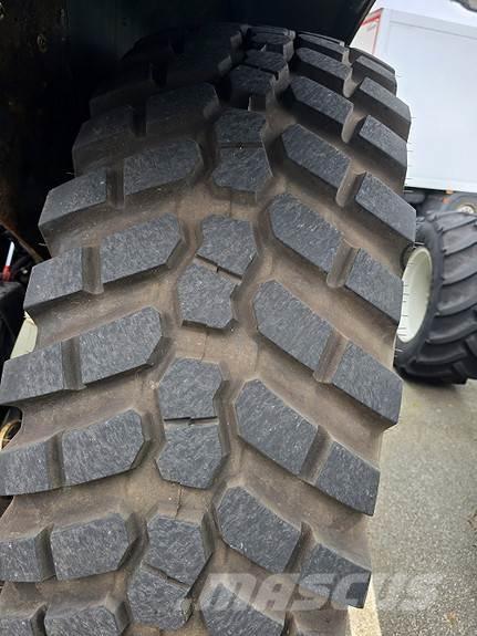 Valtra 6400 Traktoren