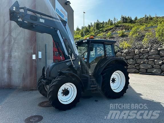 Valtra N 121 Traktoren