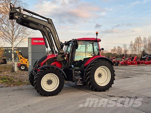 Valtra N104 Traktoren