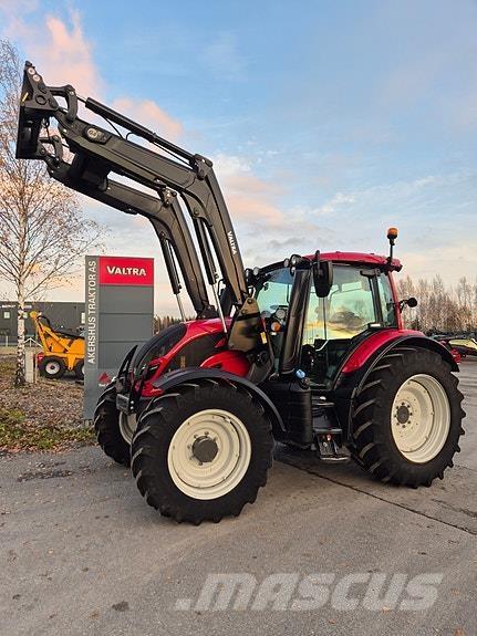 Valtra N104 Traktoren