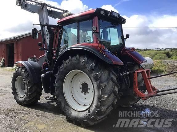 Valtra N163Direct Traktoren