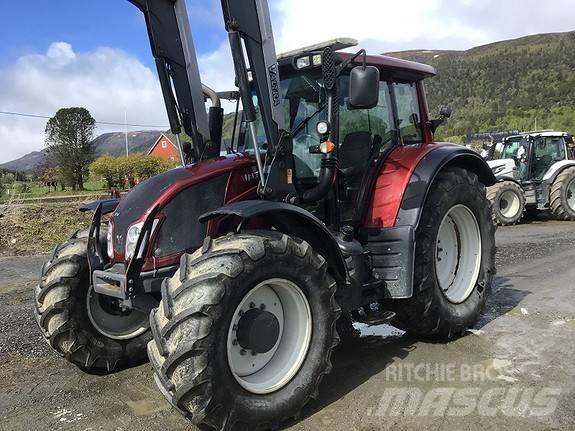 Valtra N163Direct Traktoren