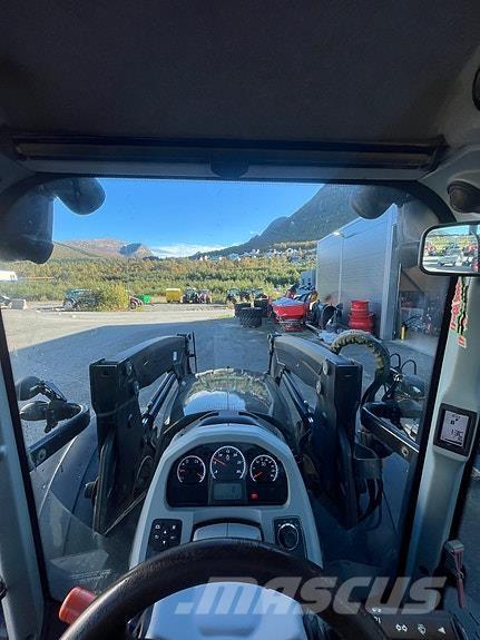 Valtra N174D Traktoren