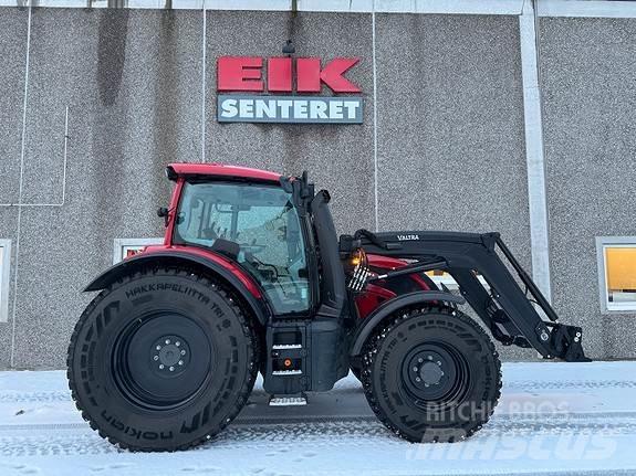 Valtra N175A Traktoren