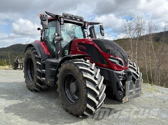 Valtra Q305 Traktoren