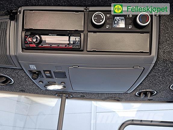 Valtra T235 Traktoren