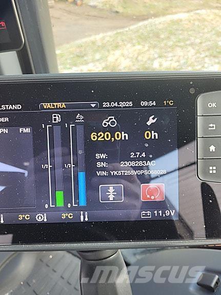 Valtra T255 Traktoren